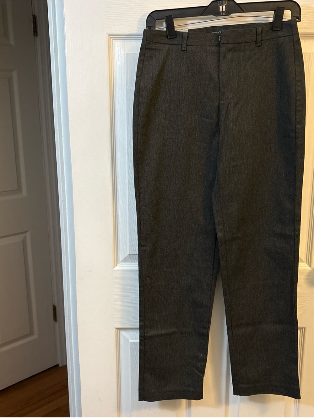 Dockers Men's Dark Gray Straight-Leg Dress Pants